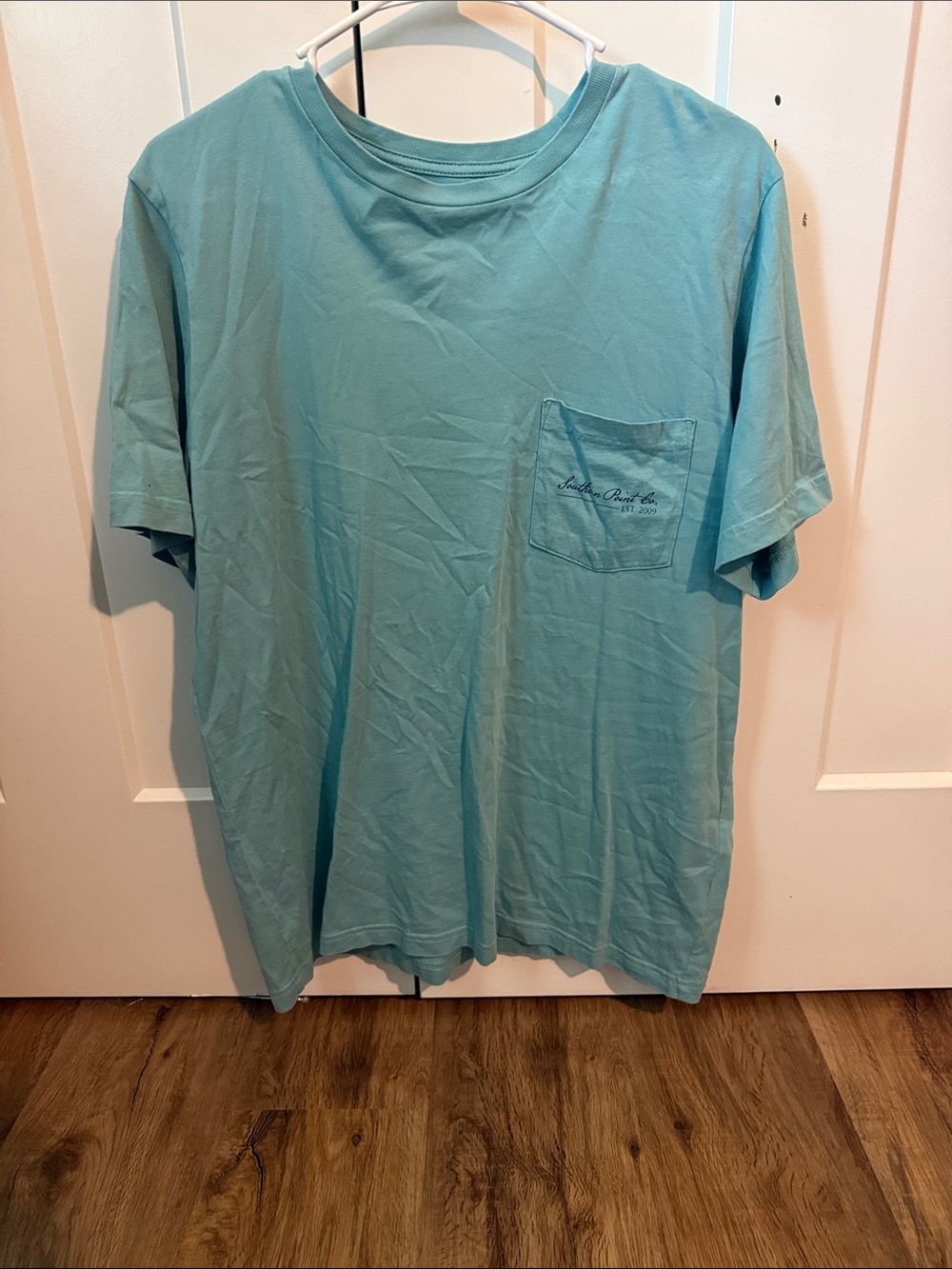 Men's Southern Point Short Sleeve Pocket Tee in Light Aqua